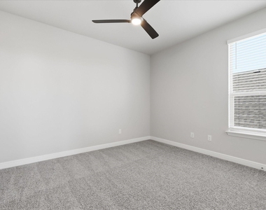 1516 Rachel Street - Photo Thumbnail 24