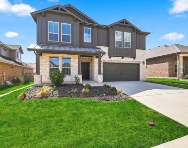 1516 Rachel Street - Photo Thumbnail 1