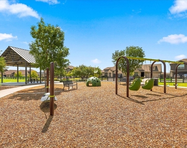 1516 Rachel Street - Photo Thumbnail 35