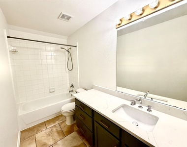 1584 Meadowview - Photo Thumbnail 26