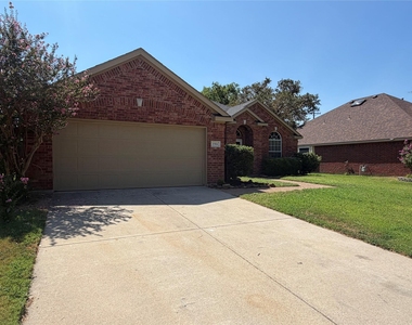 1584 Meadowview - Photo Thumbnail 3