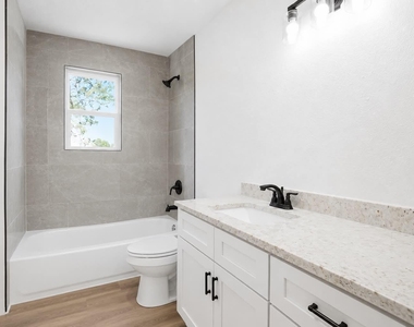 141 Southfork Drive - Photo Thumbnail 15