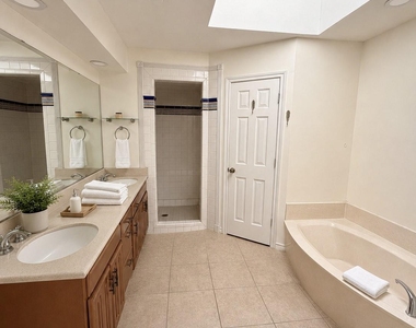 1213 Parkrow Place - Photo Thumbnail 19