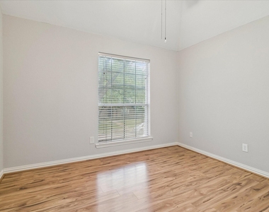 4661 Baldwin Lane - Photo Thumbnail 18