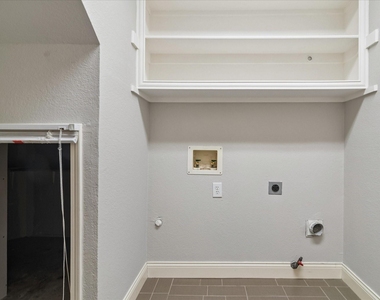 4661 Baldwin Lane - Photo Thumbnail 21