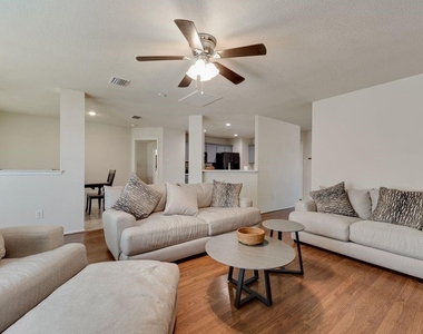 1421 Laurel Hall Lane - Photo Thumbnail 2