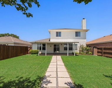 1421 Laurel Hall Lane - Photo Thumbnail 25