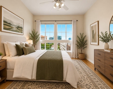 3225 Turtle Creek Boulevard - Photo Thumbnail 5