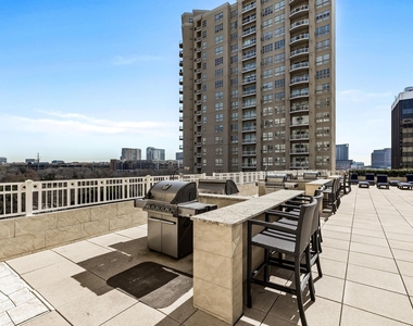 3225 Turtle Creek Boulevard - Photo Thumbnail 20
