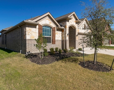 6225 Sutton Fields Trail - Photo Thumbnail 1