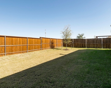 6225 Sutton Fields Trail - Photo Thumbnail 22