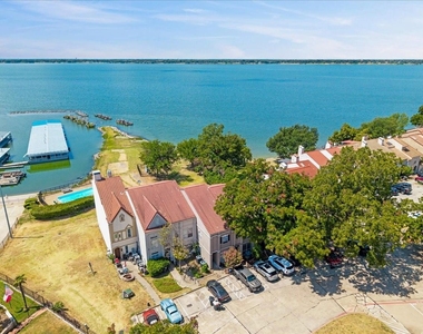 4020 Mediterranean Street - Photo Thumbnail 11