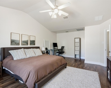 2649 Jackson Drive - Photo Thumbnail 23