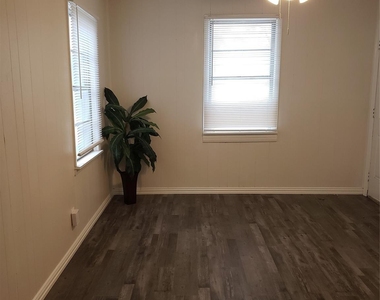 4256 Standish Road - Photo Thumbnail 6