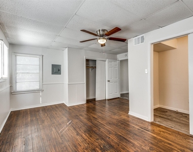 4256 Standish Road - Photo Thumbnail 7