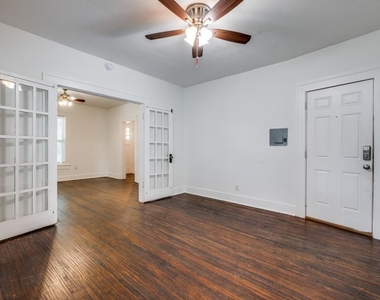 804 Sunset Avenue - Photo Thumbnail 4