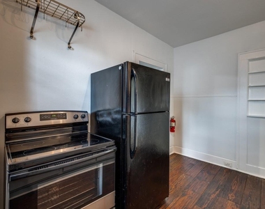 804 Sunset Avenue - Photo Thumbnail 12