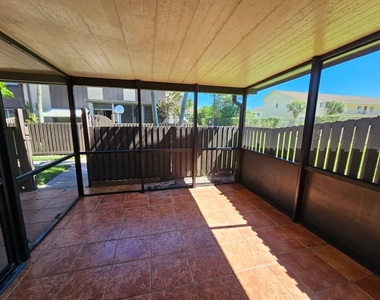 2148 Sherwood Forest Boulevard - Photo Thumbnail 4