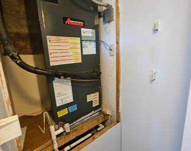 2148 Sherwood Forest Boulevard - Photo Thumbnail 28