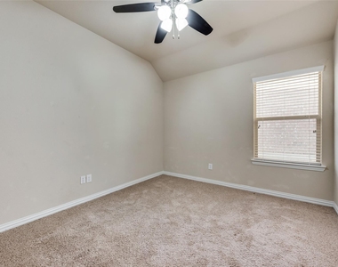 3456 Twin Pines Drive - Photo Thumbnail 12