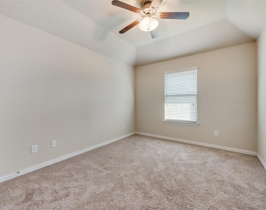 3456 Twin Pines Drive - Photo Thumbnail 13