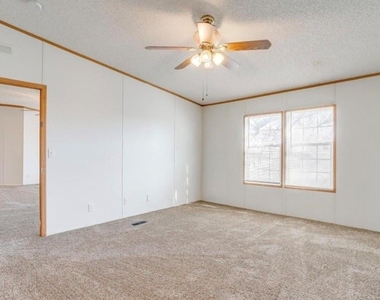 185 County Road 4869 - Photo Thumbnail 11
