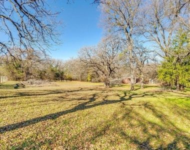 185 County Road 4869 - Photo Thumbnail 17