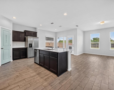 8812 Russano Road - Photo Thumbnail 8