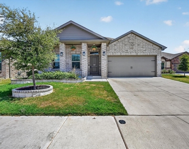 8812 Russano Road - Photo Thumbnail 4