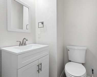 3705 Menard Drive - Photo Thumbnail 17