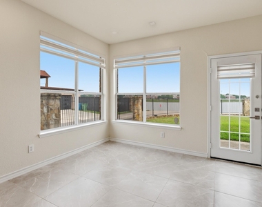 3705 Menard Drive - Photo Thumbnail 10