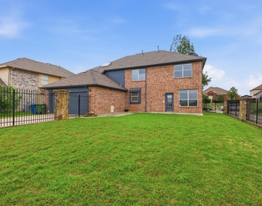 3705 Menard Drive - Photo Thumbnail 35