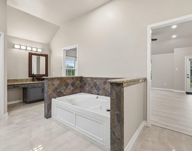 3705 Menard Drive - Photo Thumbnail 20