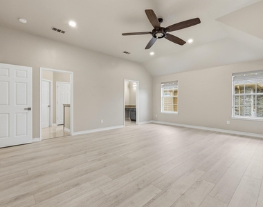 3705 Menard Drive - Photo Thumbnail 19