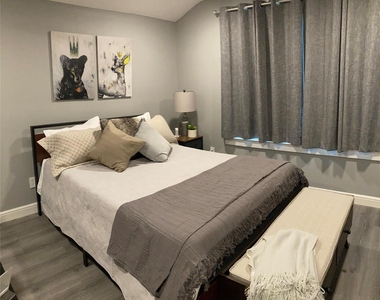 936 Jean Street - Photo Thumbnail 9