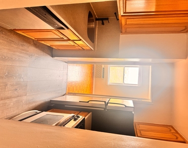 16-66 Bell Boulevard - Photo Thumbnail 9