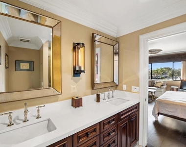 4490 Eastbourne Bay - Photo Thumbnail 41