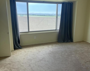 1203 Nilgai Place - Photo Thumbnail 7