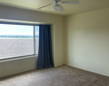 1203 Nilgai Place - Photo Thumbnail 8