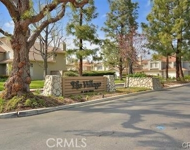 994 Bidwell - Photo Thumbnail 1