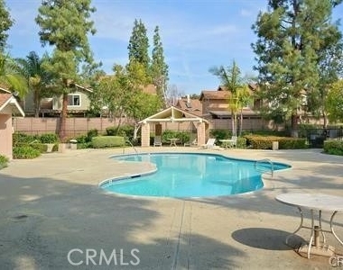 994 Bidwell - Photo Thumbnail 7