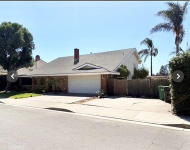 1742 La Mesa Oaks - Photo Thumbnail 24