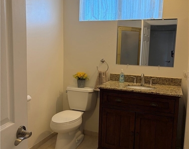 1742 La Mesa Oaks - Photo Thumbnail 17