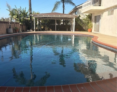 1742 La Mesa Oaks - Photo Thumbnail 31