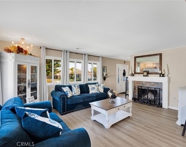 246 E Mission - Photo Thumbnail 10