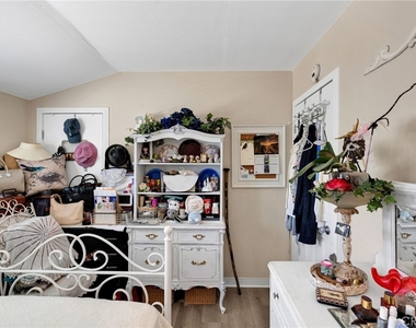 246 E Mission - Photo Thumbnail 33