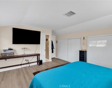 246 E Mission - Photo Thumbnail 36
