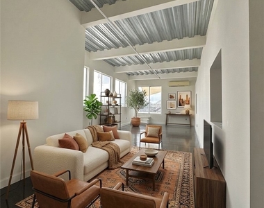 312 W 5th Street - Photo Thumbnail 1