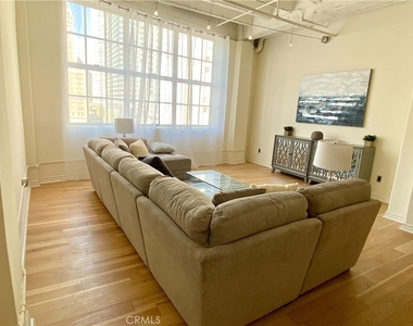 312 W 5th Street - Photo Thumbnail 13