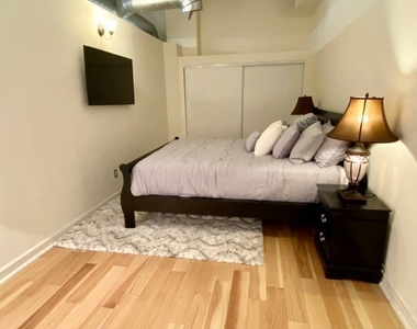 312 W 5th Street - Photo Thumbnail 1